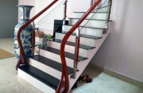Cầu thang kính JKL
